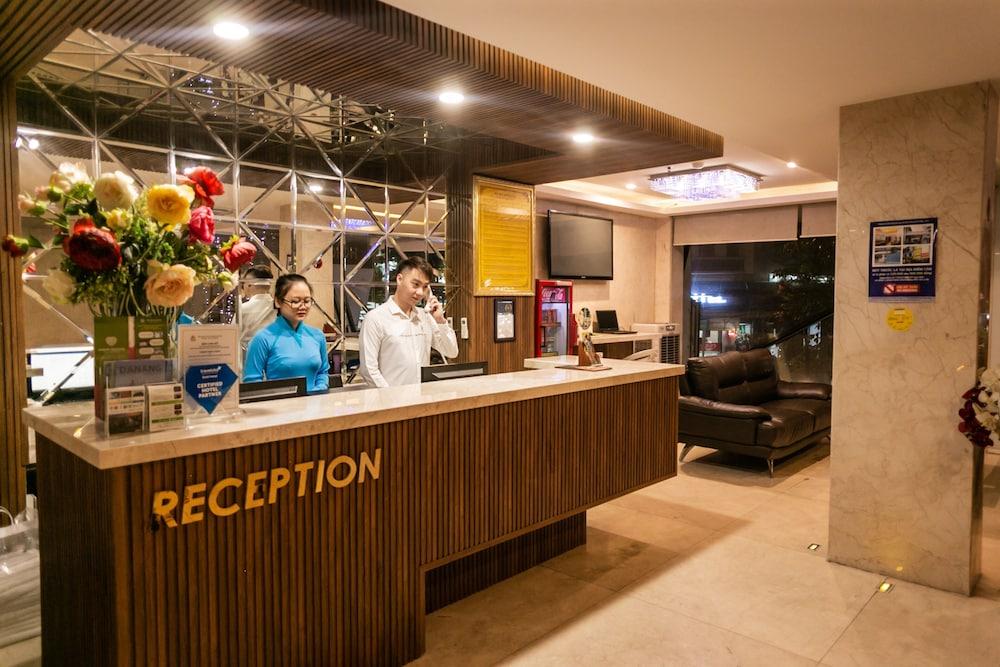 Gold Hotel Da Nang By Haviland Eksteriør billede